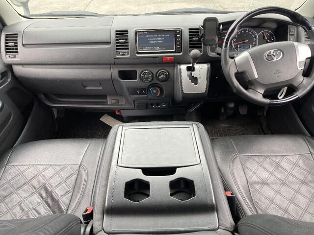 TOYOTA REGIUSACE VAN 4WD 2019 Image 31