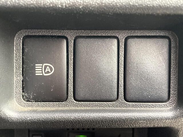 TOYOTA REGIUSACE VAN 4WD 2019 Image 31