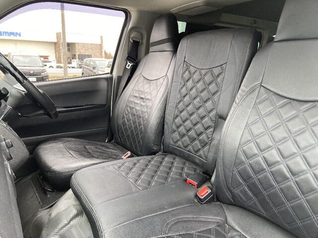 TOYOTA REGIUSACE VAN 4WD 2019 Image 31