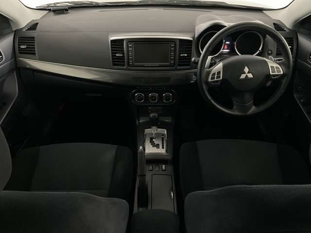 MITSUBISHI GALANT FORTIS SPORTB 2011 Image 31