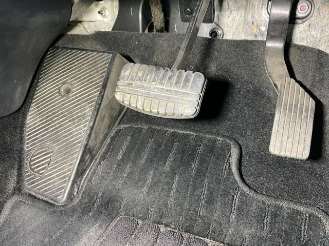 MITSUBISHI GALANT FORTIS SPORTB 2011 Image 31