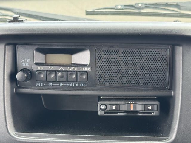 MITSUBISHI MINICAB VAN 4WD 2019 Image 31