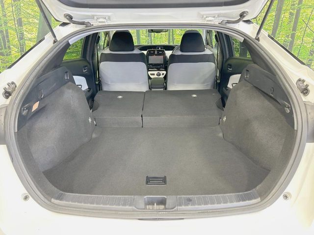 TOYOTA PRIUS 2016 Image 31