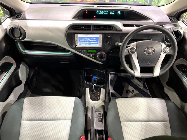 TOYOTA AQUA 2012 Image 31