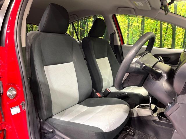 TOYOTA AQUA 2012 Image 31