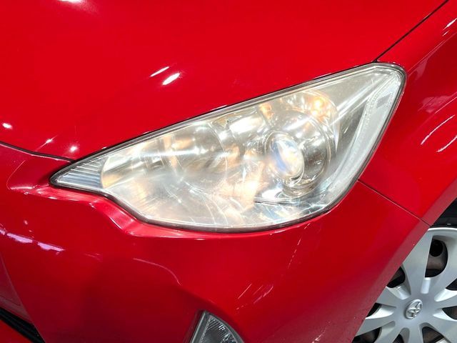 TOYOTA AQUA 2012 Image 31