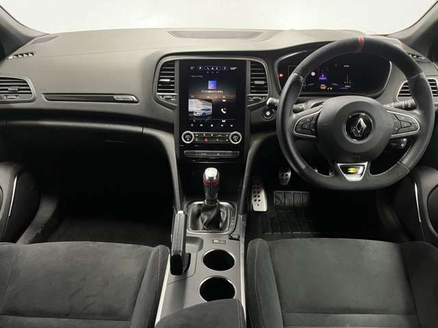 RENAULT MEGANE HATCH 2023 Image 31