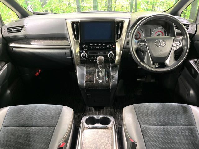 TOYOTA ALPHARD 4WD 2021 Image 31