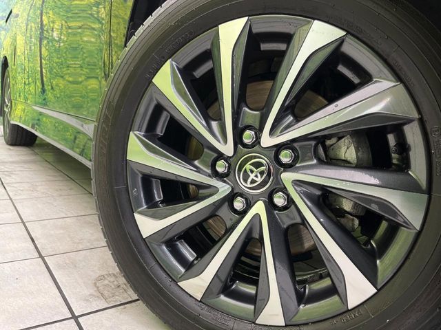 TOYOTA VOXY HYBRID 2023 Image 31