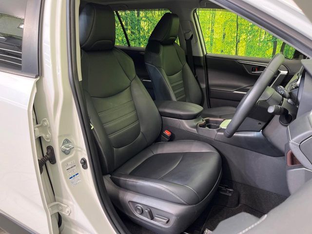 TOYOTA RAV4 HYBRID 4WD 2019 Image 31