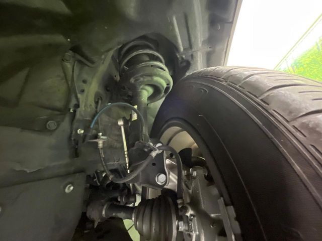 TOYOTA RAV4 HYBRID 4WD 2019 Image 31