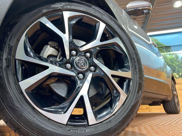 TOYOTA C-HR 2017 Image 31