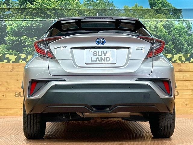 TOYOTA C-HR 2017 Image 31