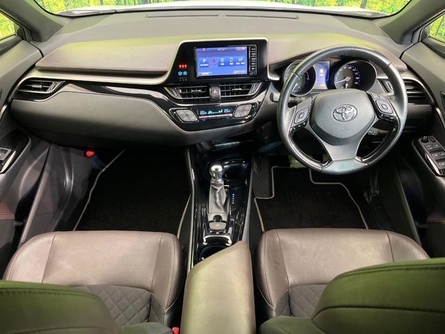 TOYOTA C-HR 2018 Image 31