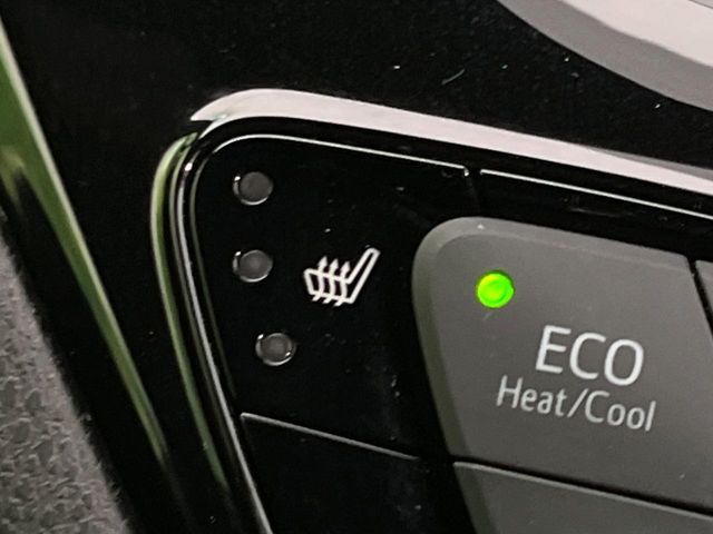 TOYOTA C-HR 2018 Image 31