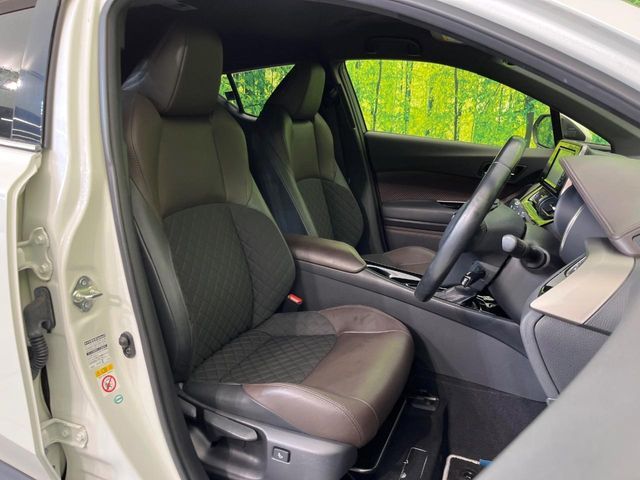 TOYOTA C-HR 2018 Image 31