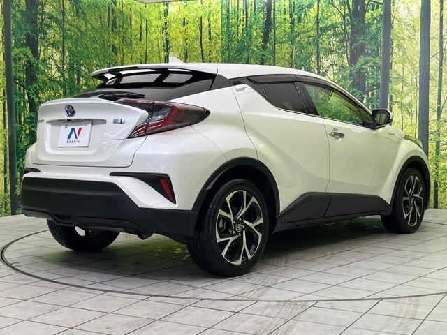 TOYOTA C-HR 2018 Image 31