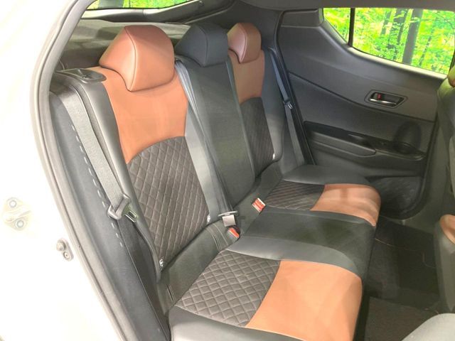 TOYOTA C-HR 2019 Image 31