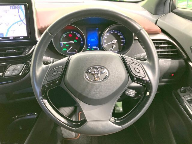 TOYOTA C-HR 2019 Image 31