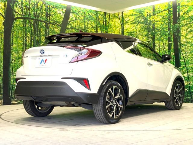 TOYOTA C-HR 2019 Image 31