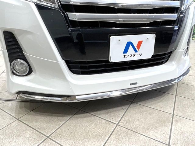 TOYOTA NOAH 2014 Image 31