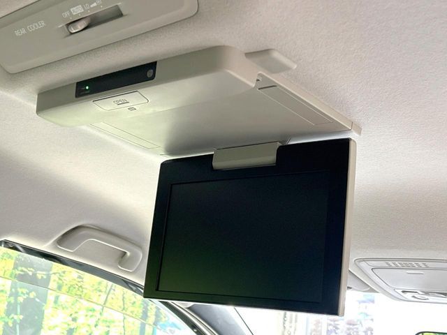 TOYOTA NOAH 2014 Image 31