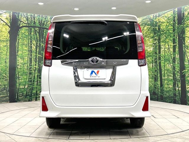 TOYOTA NOAH 2014 Image 31