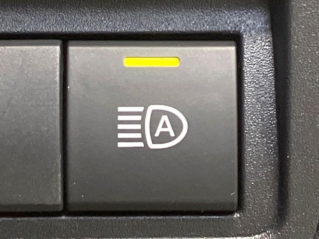 TOYOTA YARIS 2022 Image 31