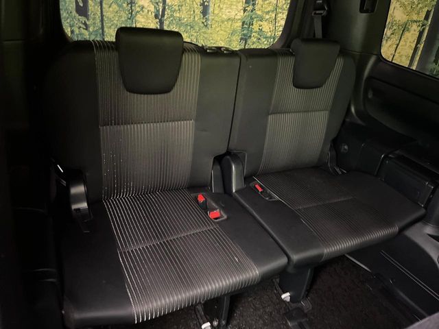 TOYOTA VOXY 2019 Image 31