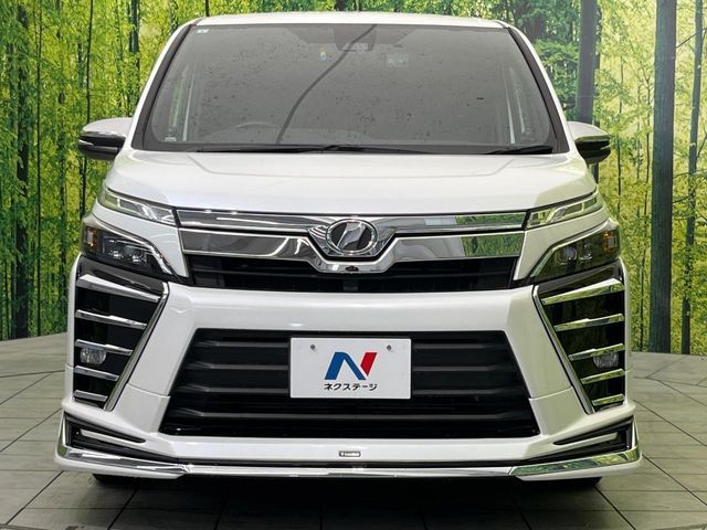 TOYOTA VOXY 2019 Image 31