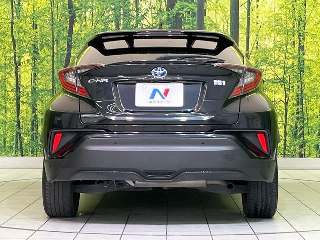 TOYOTA C-HR 2017 Image 31