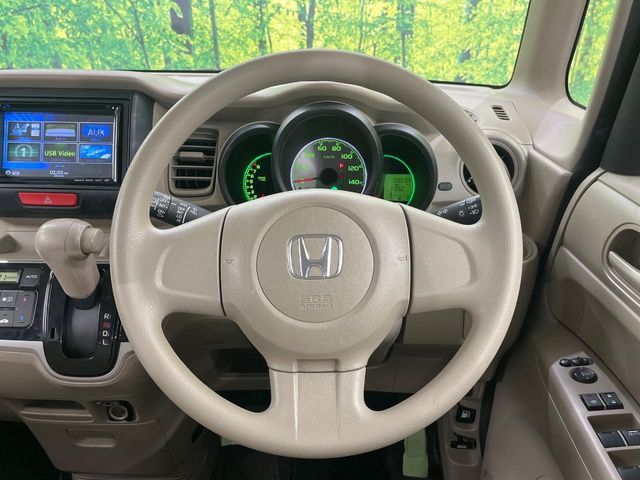 HONDA N BOX 2013 Image 31