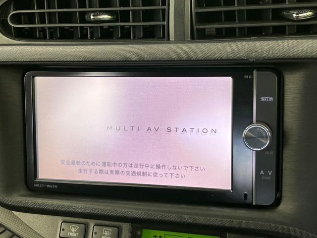 TOYOTA AQUA 2012 Image 31