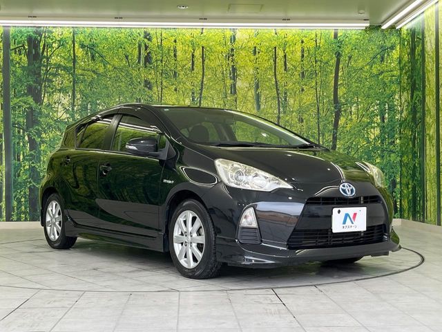 TOYOTA AQUA 2012 Image 31