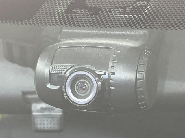 TOYOTA VOXY 2015 Image 31