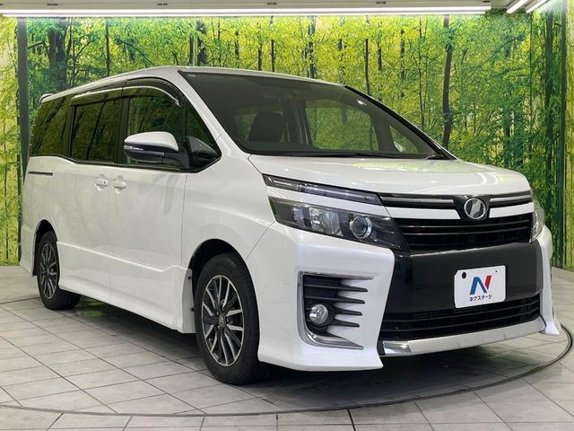 TOYOTA VOXY 2015 Image 31