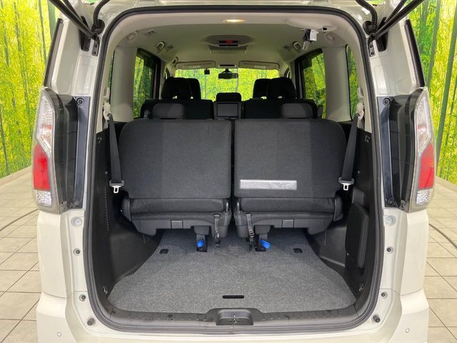 NISSAN SERENA  S-HYBRID 4WD 2017 Image 31