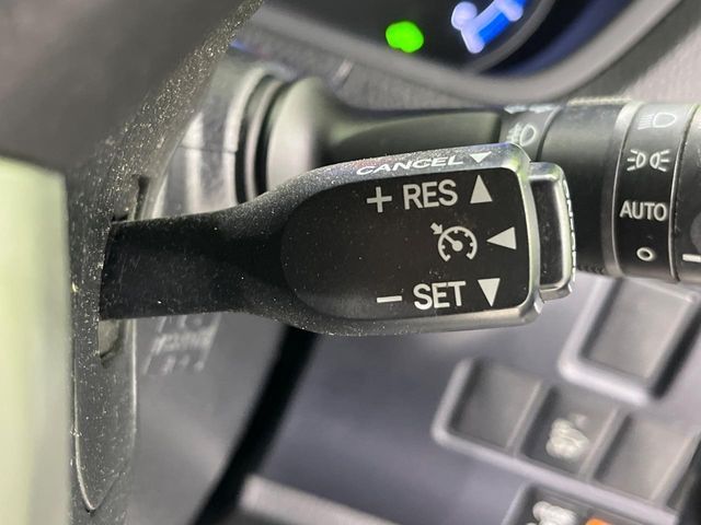 TOYOTA VOXY HYBRID 2014 Image 31