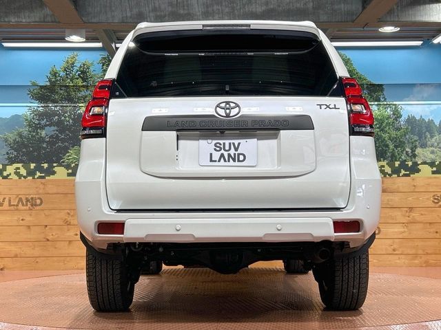 TOYOTA LANDCRUISER PRADO 2023 Image 31