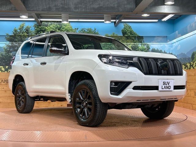 TOYOTA LANDCRUISER PRADO 2023 Image 31