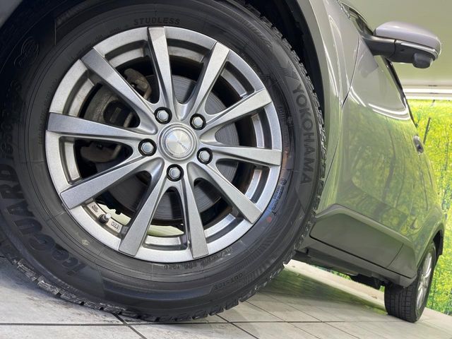 TOYOTA C-HR 2017 Image 31