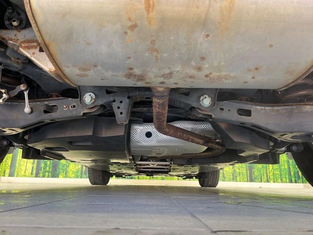 TOYOTA C-HR 2017 Image 31