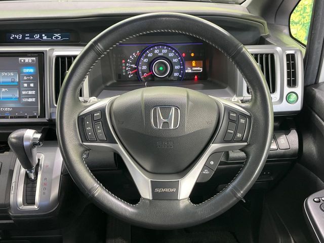 HONDA STEPWAGON SPADA 2013 Image 31