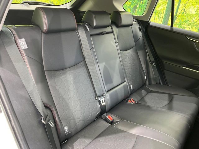 TOYOTA RAV4 4WD 2023 Image 31