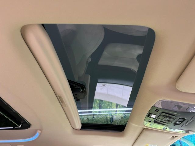 TOYOTA ALPHARD HYBRID 4WD 2019 Image 31