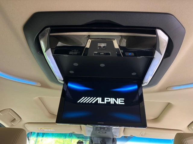 TOYOTA ALPHARD HYBRID 4WD 2019 Image 31