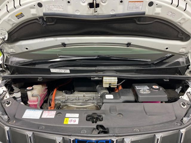 TOYOTA ALPHARD HYBRID 4WD 2019 Image 31