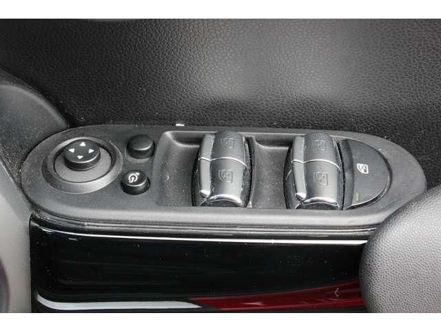BMW MINI COOPER S 5DOOR 2021 Image 31