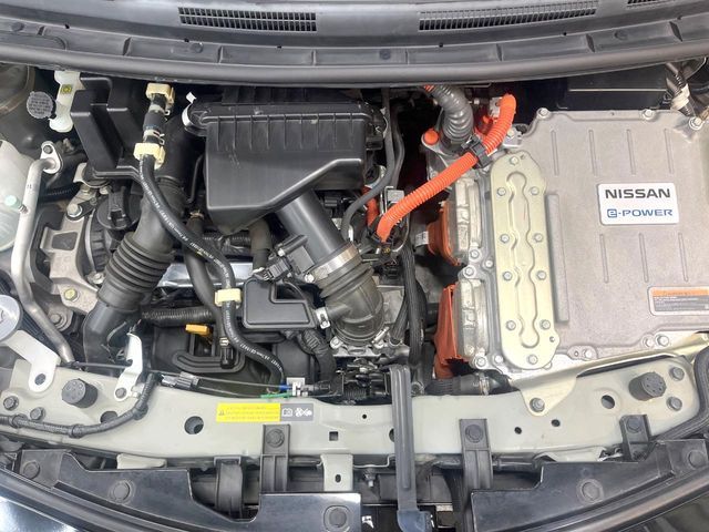 NISSAN NOTE 2018 Image 31