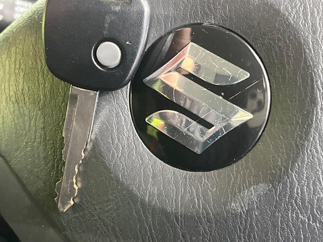 SUZUKI JIMNY 4WD 2012 Image 31